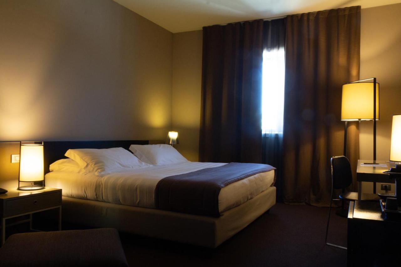 G Hotel Ancona Osimo Exteriör bild